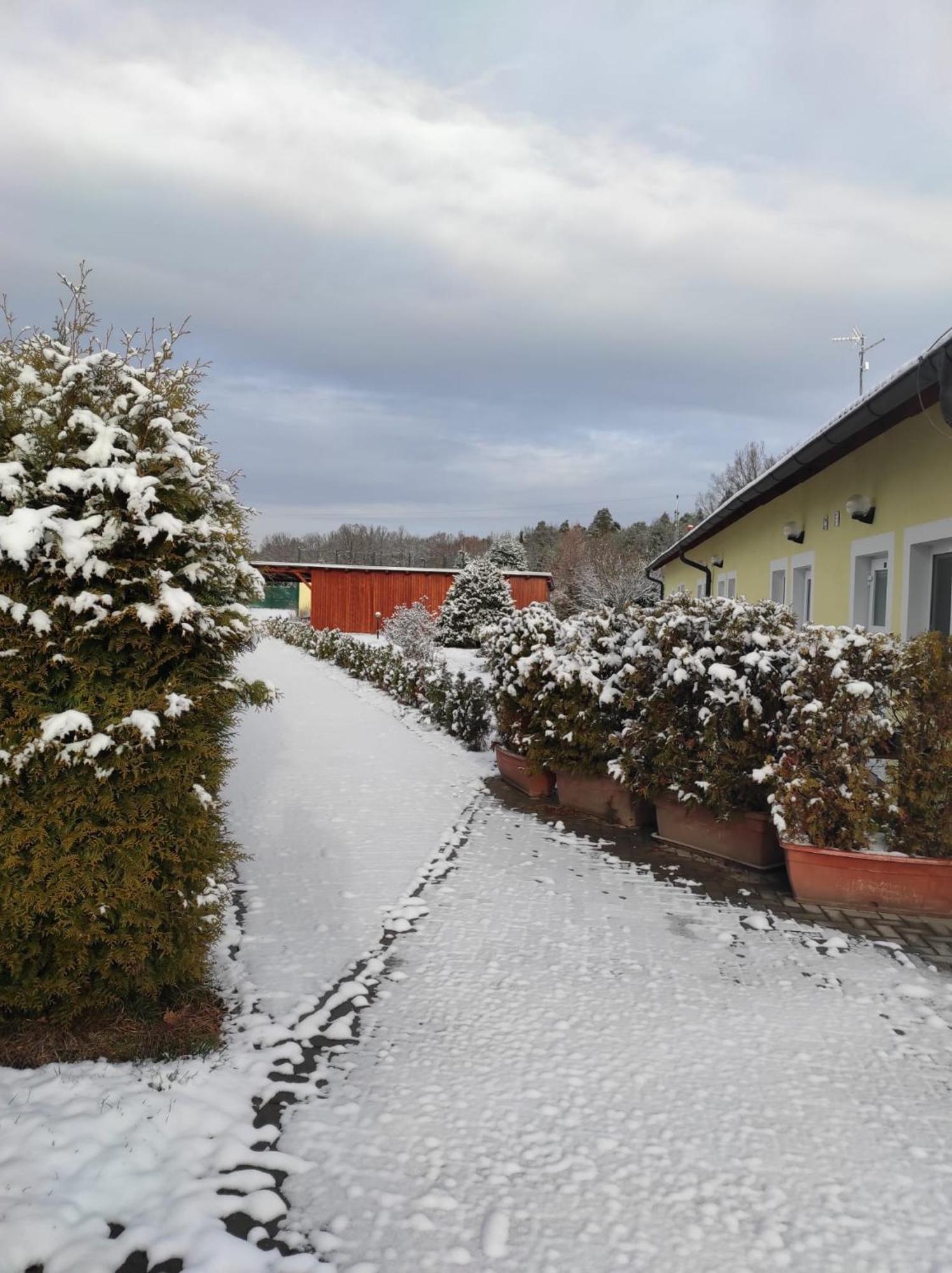 Penzion Kosky Hamr Exterior foto